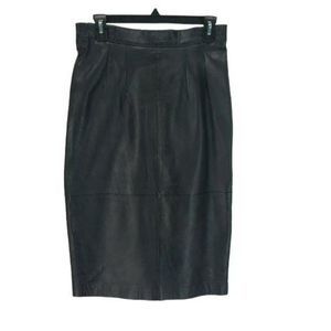 Sakura Sport Black Leather Small‎ size 8 Skirt